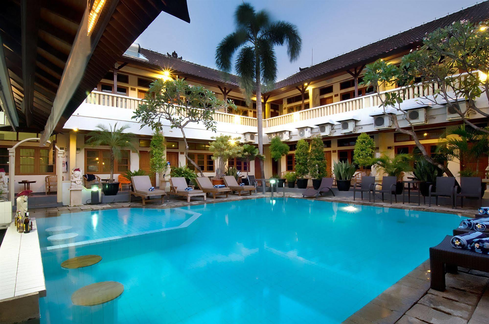 קוטה לומבוק Rosani Hotel מראה חיצוני תמונה